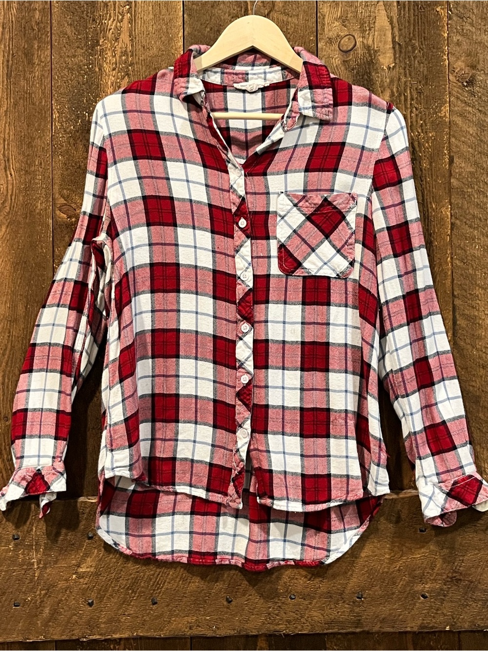beachlunchlounge Red and White Plaid Button-Down Shirt